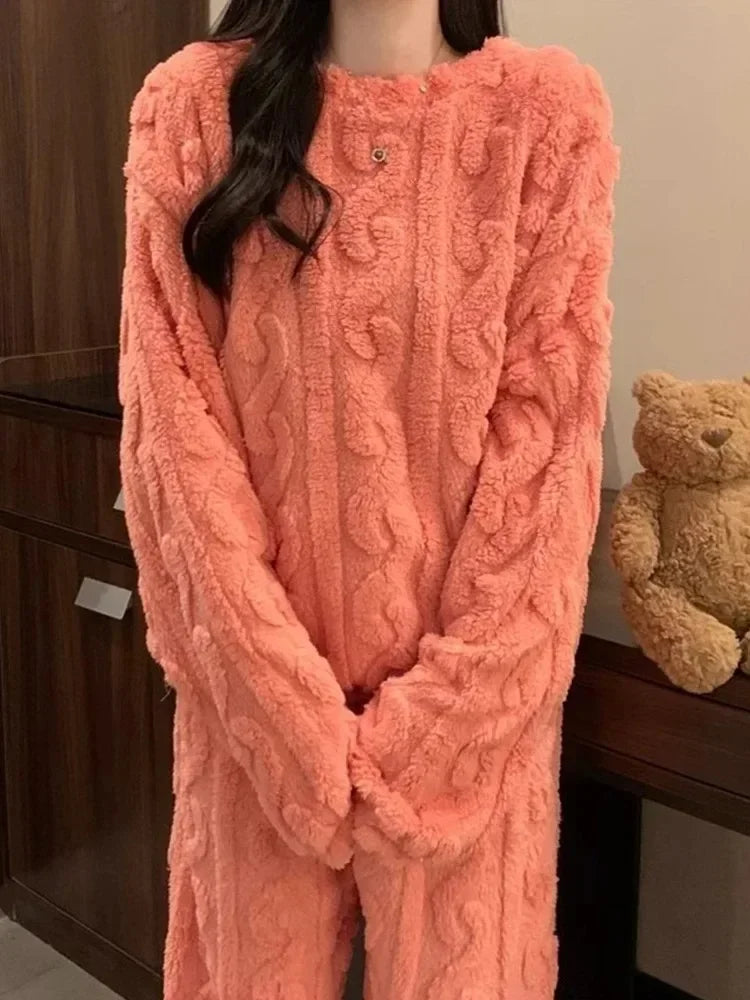 WarmHug Women’s Sleepwear