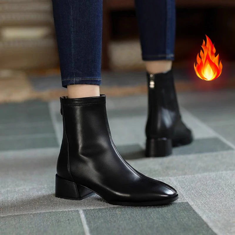 Linea Chunk Heel Boots